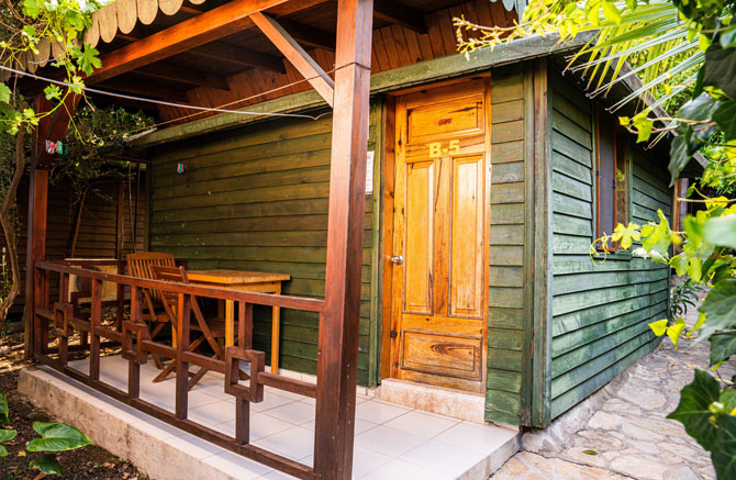 İkiz Pansiyon Bungalow Odalar